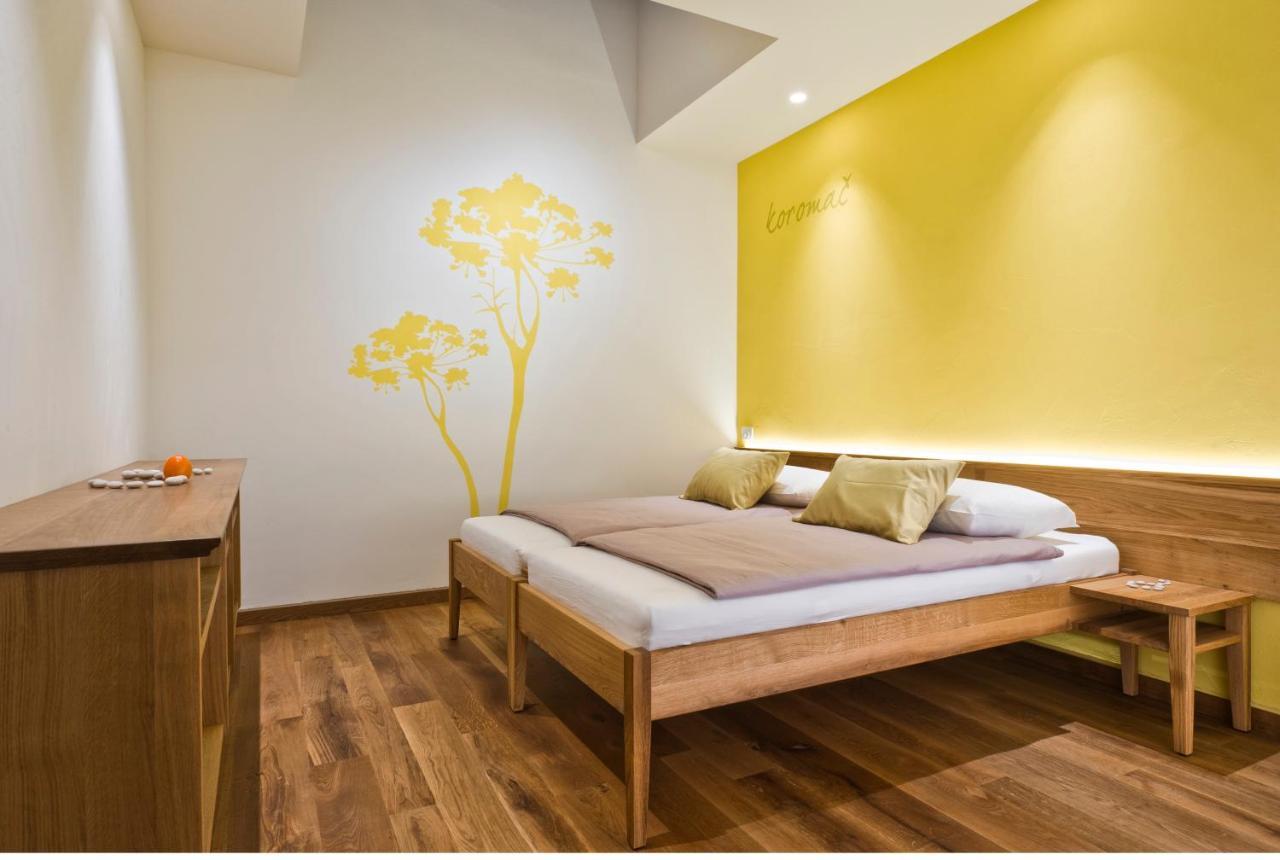 Majerija Hotel Vipava Kültér fotó