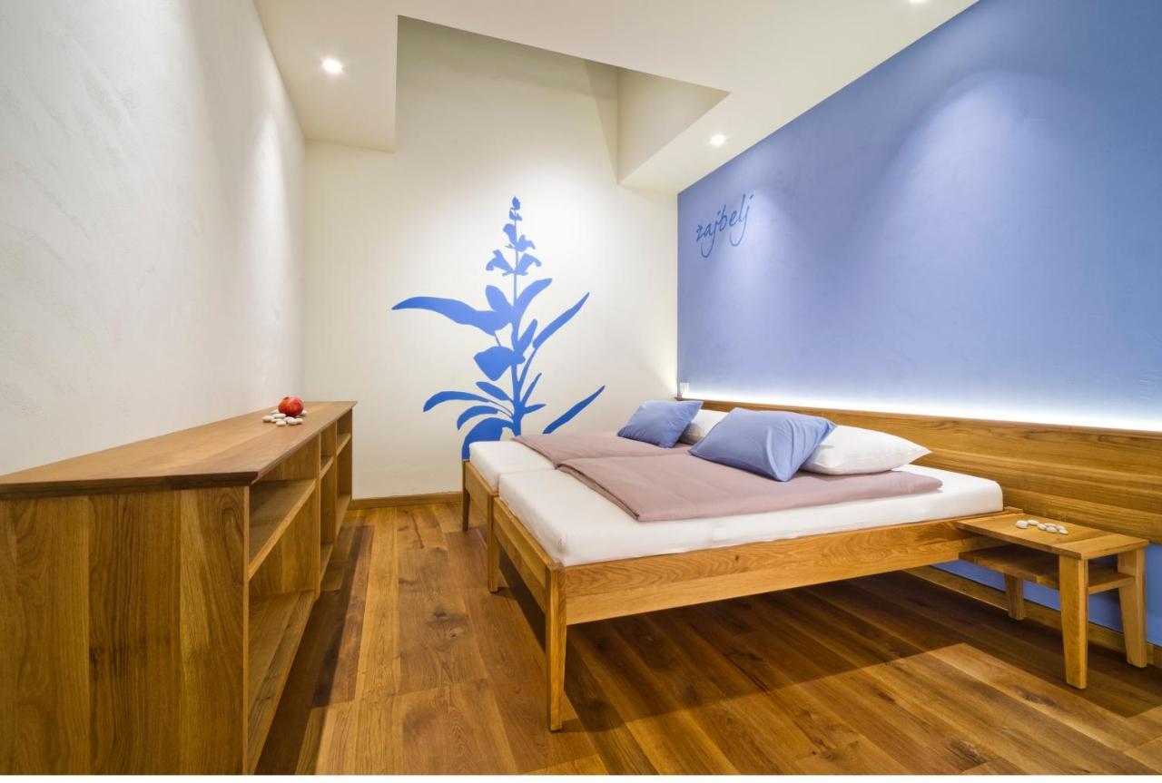 Majerija Hotel Vipava Kültér fotó