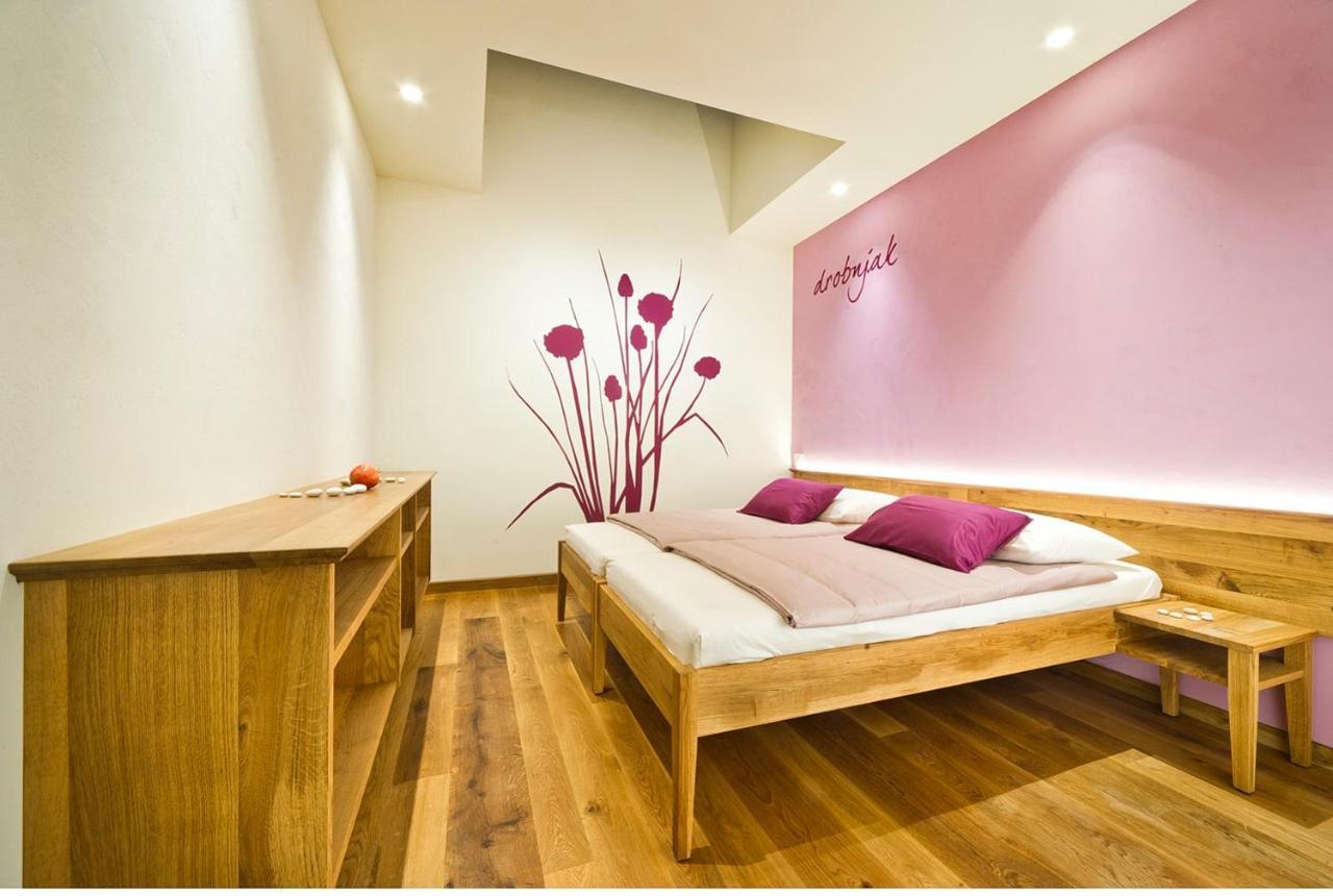Majerija Hotel Vipava Kültér fotó