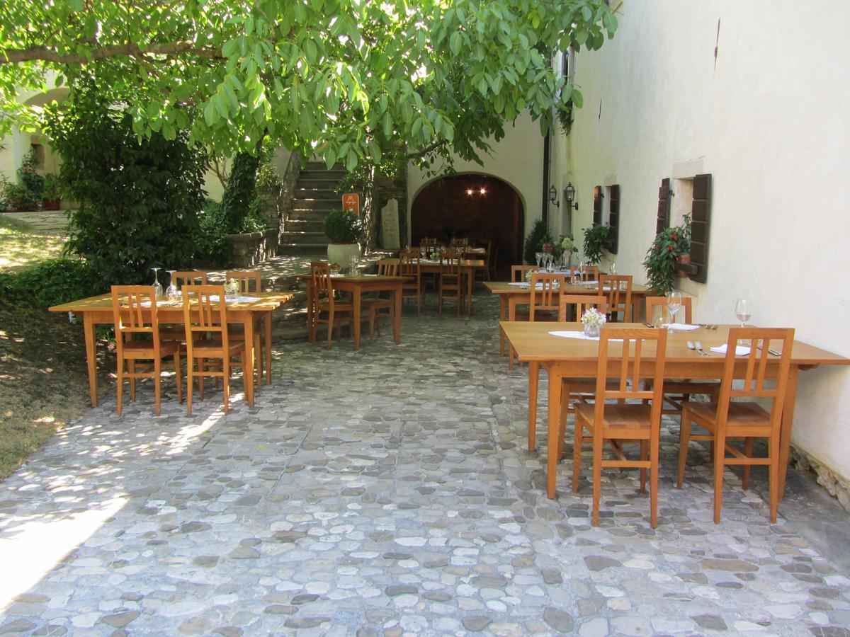 Majerija Hotel Vipava Kültér fotó