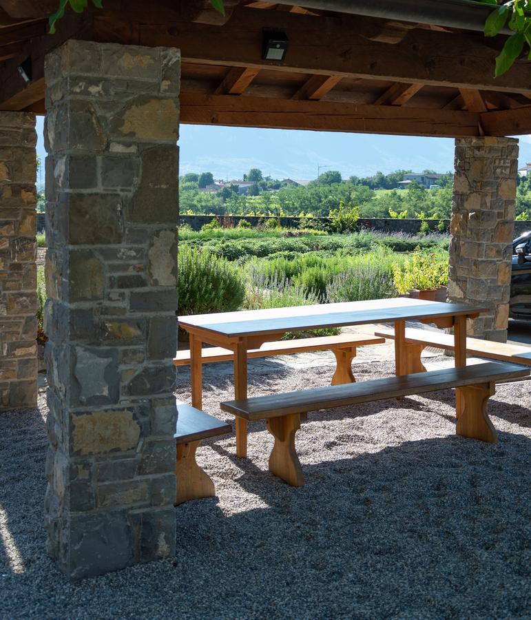 Majerija Hotel Vipava Kültér fotó